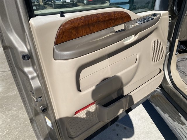 Used 2004 Ford F250 Lariat image 15