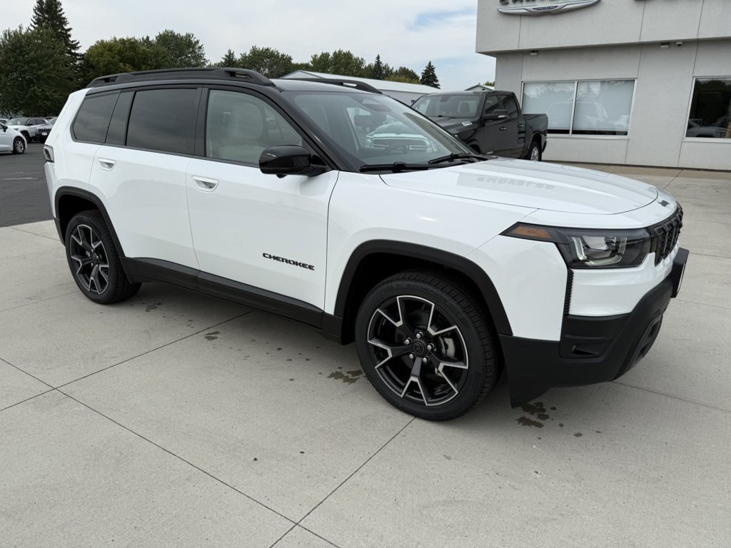 New 2026 Jeep Cherokee Overland w/ Trailer Tow Group AWD/4WD image 1