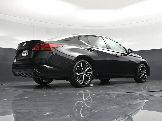 Used 2024 Nissan Altima 2.5 SR FWD image 52