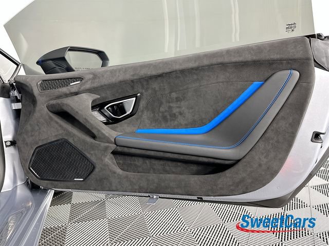 Used 2023 Lamborghini Huracan Tecnica image 33