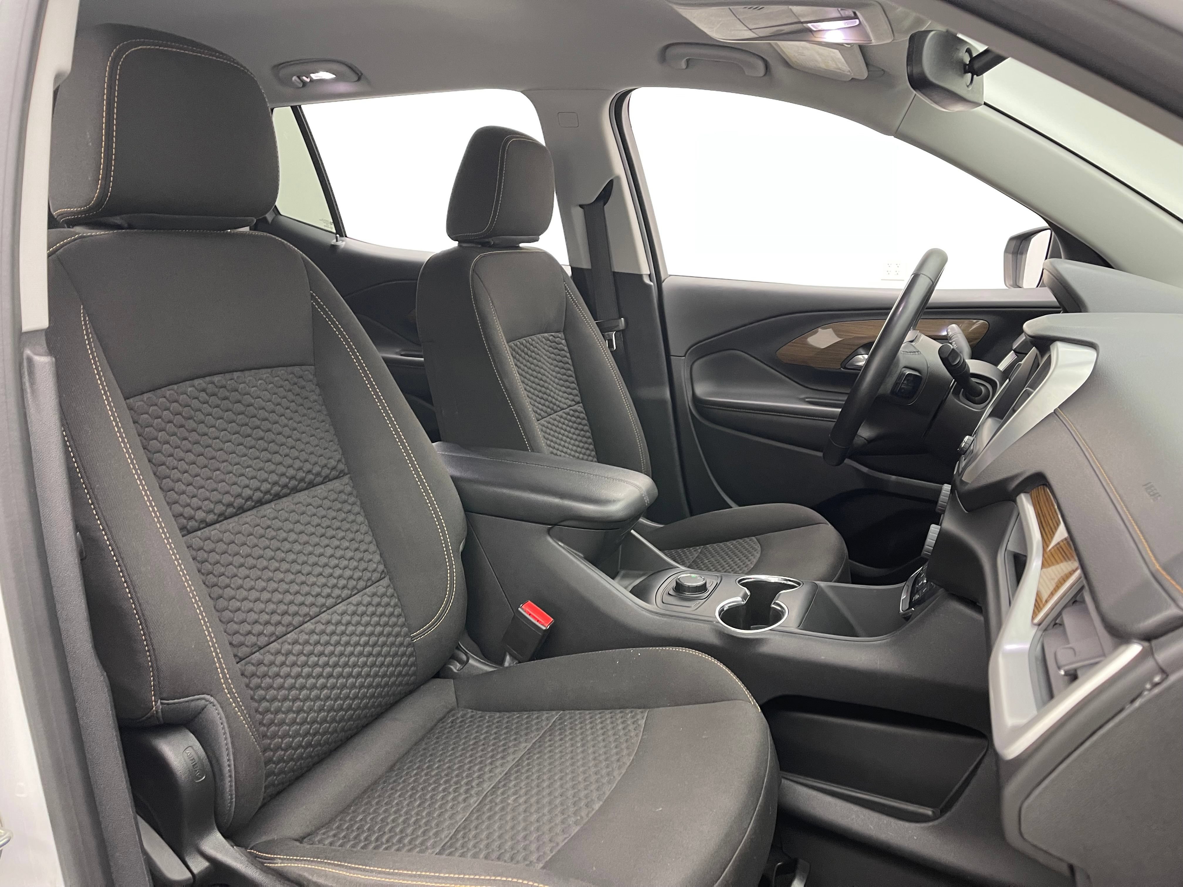 Used 2019 GMC Terrain SLE FWD image 29