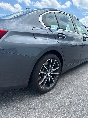 Used 2020 BMW 330i xDrive Sedan w/ Premium Package AWD/4WD image 10