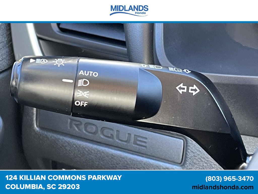 Used 2023 Nissan Rogue S AWD/4WD image 22
