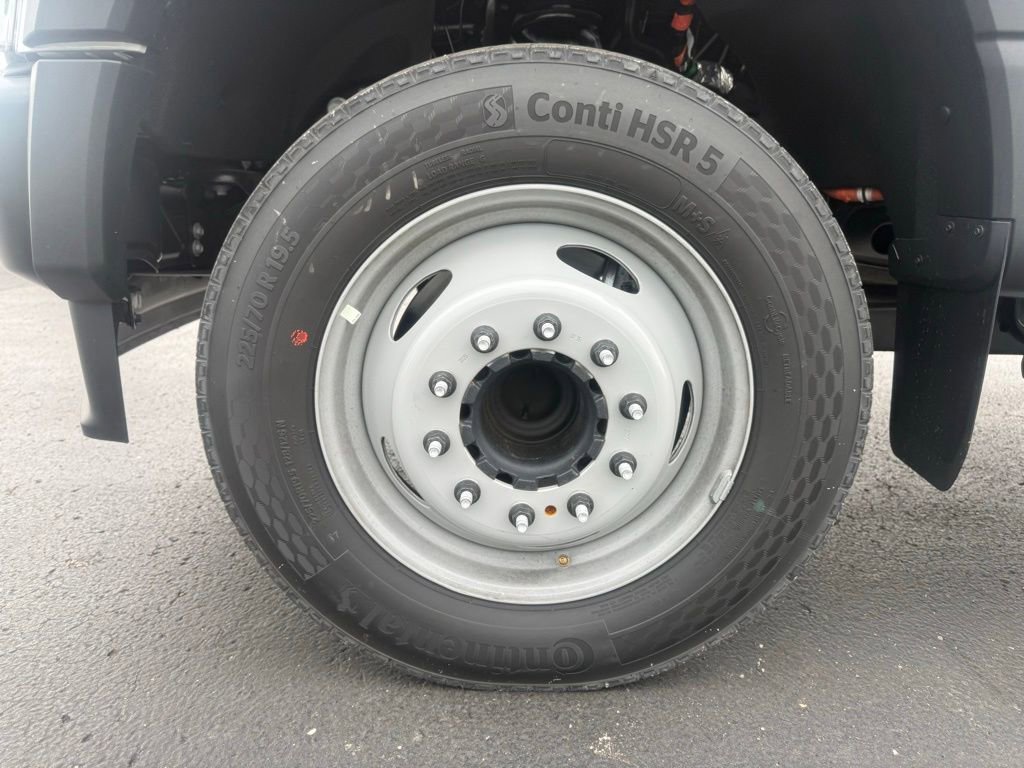 New 2026 Ford F450 XL RWD image 10