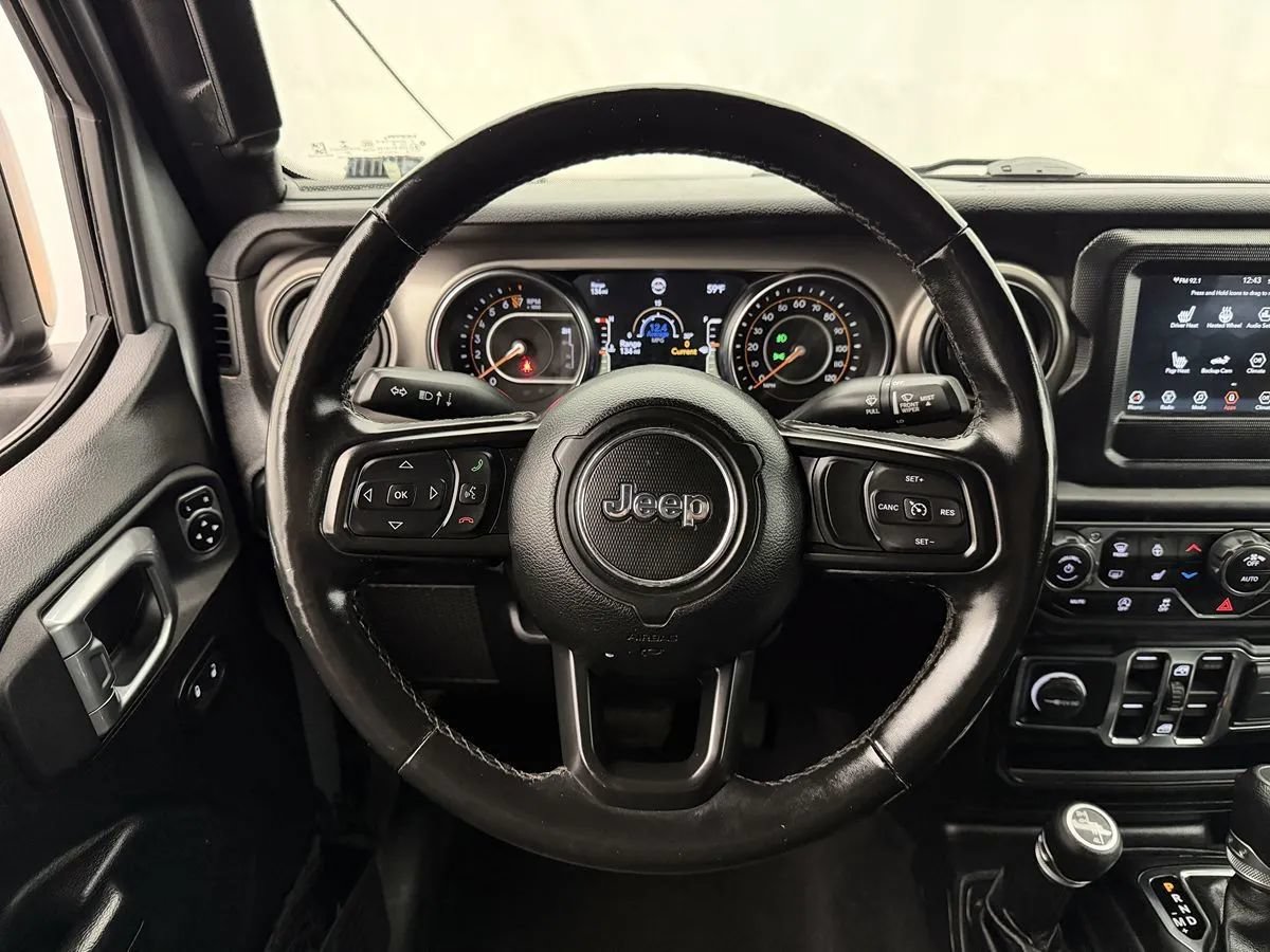 Used 2021 Jeep Gladiator Sport AWD/4WD image 13