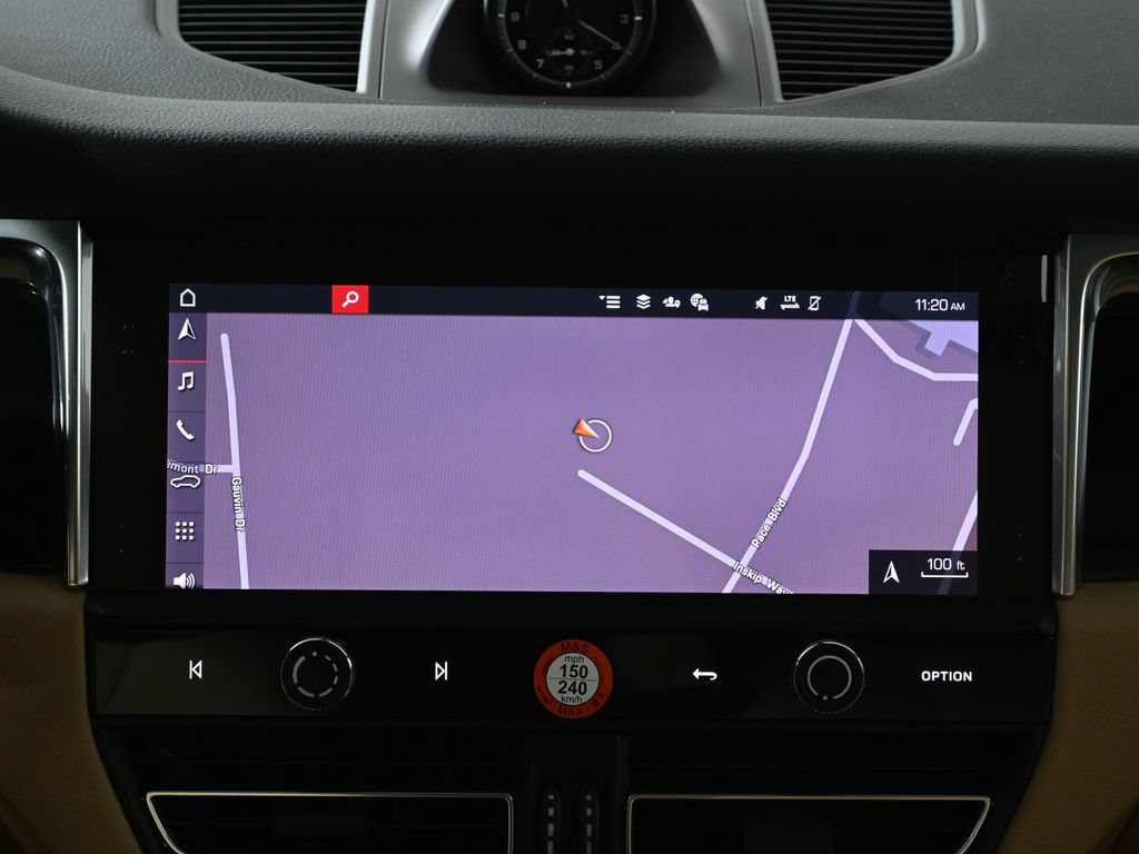 New 2026 Porsche Macan AWD/4WD image 23