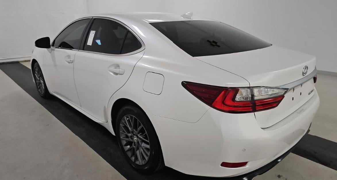 Used 2018 Lexus ES 350 w/ Navigation System Package FWD image 6