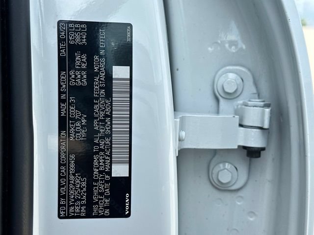Certified 2023 Volvo XC90 B6 Ultimate w/ Protection Package AWD/4WD image 32