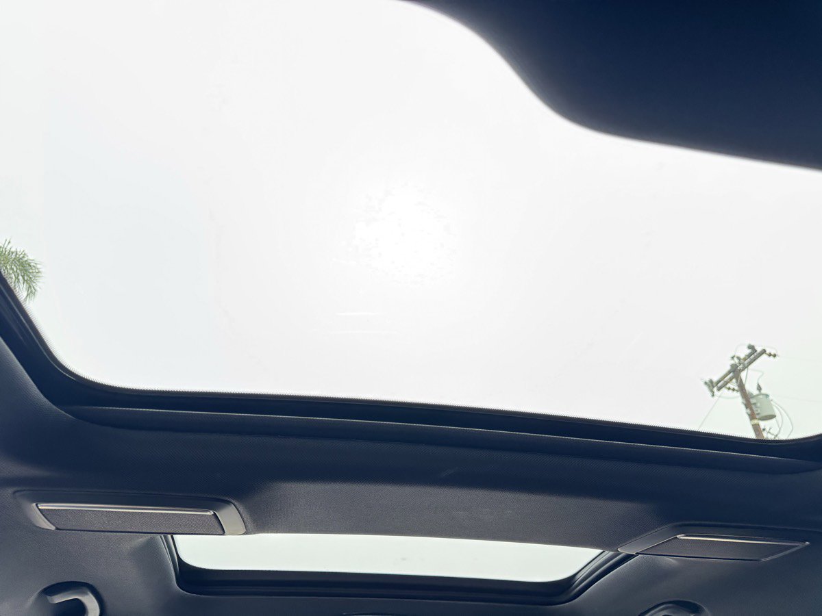 Used 2020 BMW 740i 740i w/ M Sport Package image 30