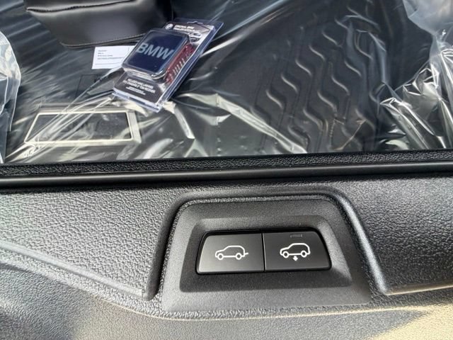 New 2027 BMW X7 xDrive40i w/ M Sport Package AWD/4WD image 28