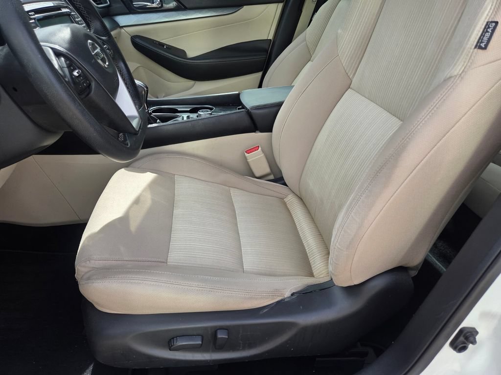 Used 2016 Nissan Maxima 3.5 S FWD image 10
