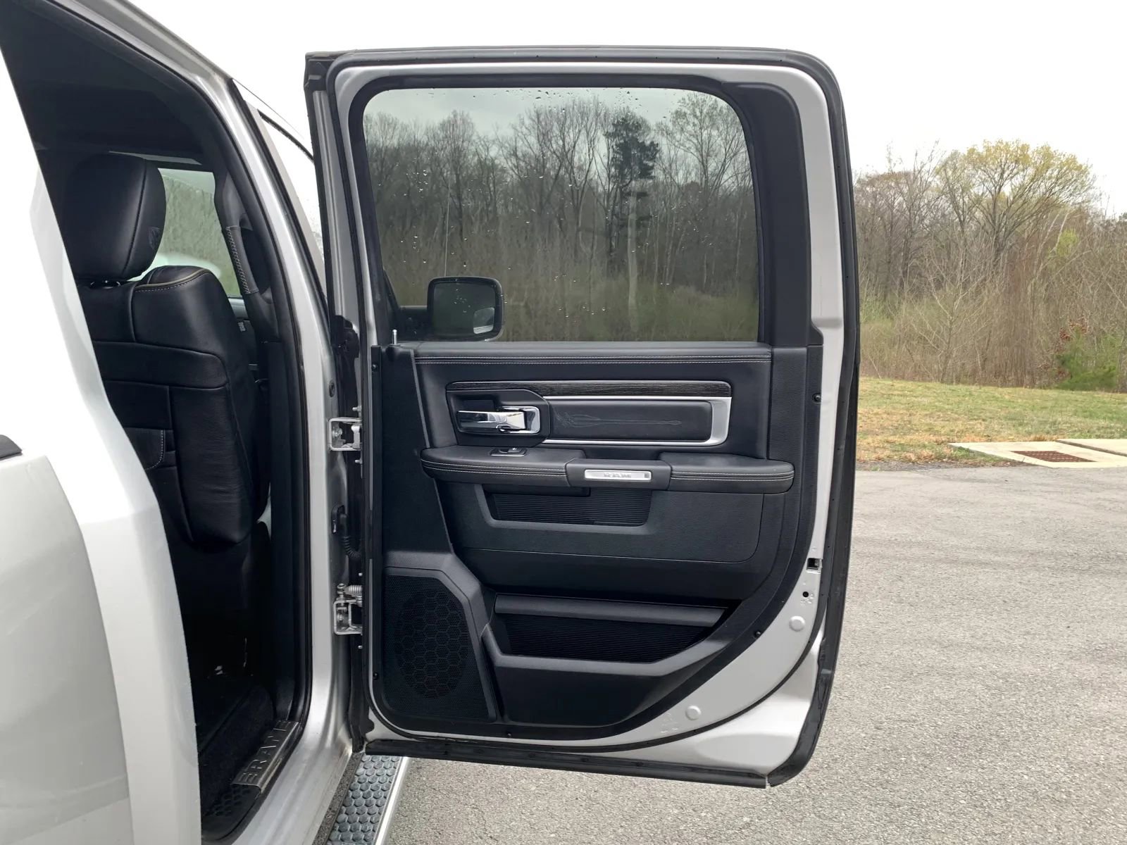 Used 2017 RAM 1500 Limited AWD/4WD image 35