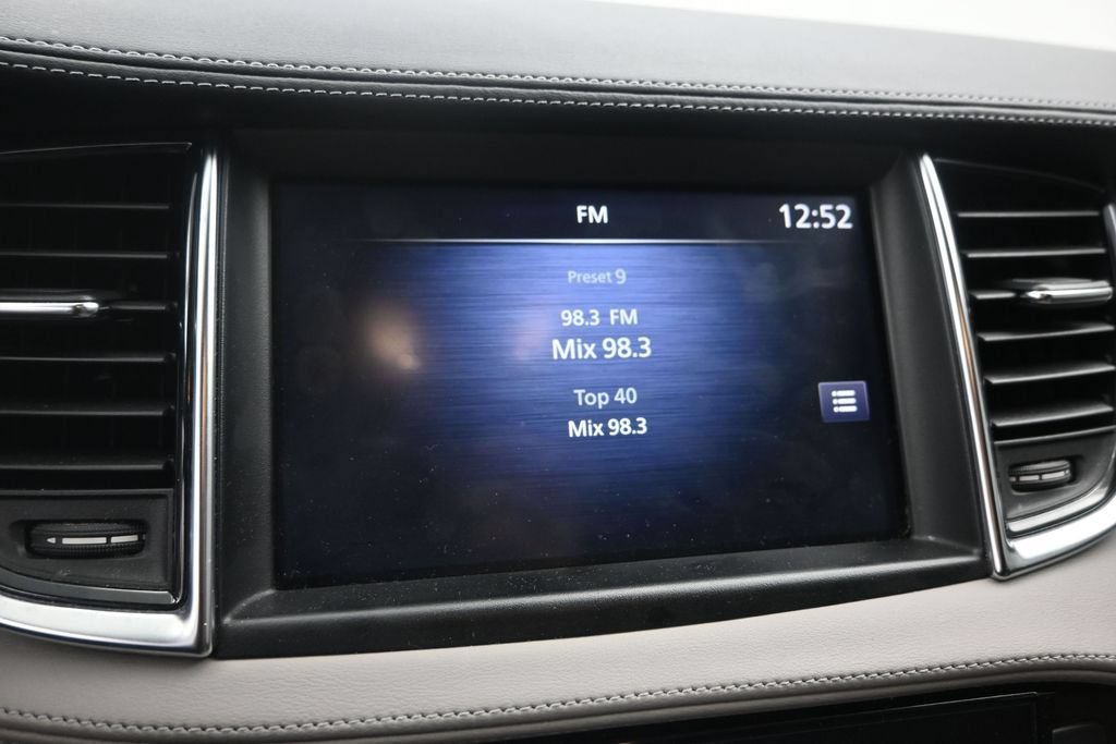 Used 2023 INFINITI QX50 Luxe FWD image 13