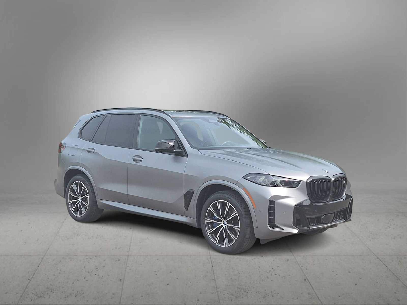 Used 2024 BMW X5 M60i w/ M Sport Professional Package AWD/4WD image 2