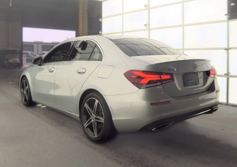 Used 2022 Mercedes-Benz A 220 image 7