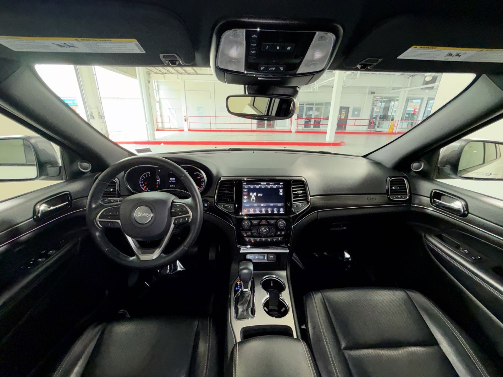 Used 2021 Jeep Grand Cherokee Limited w/ Quick Order Package 28K 80th RWD image 23