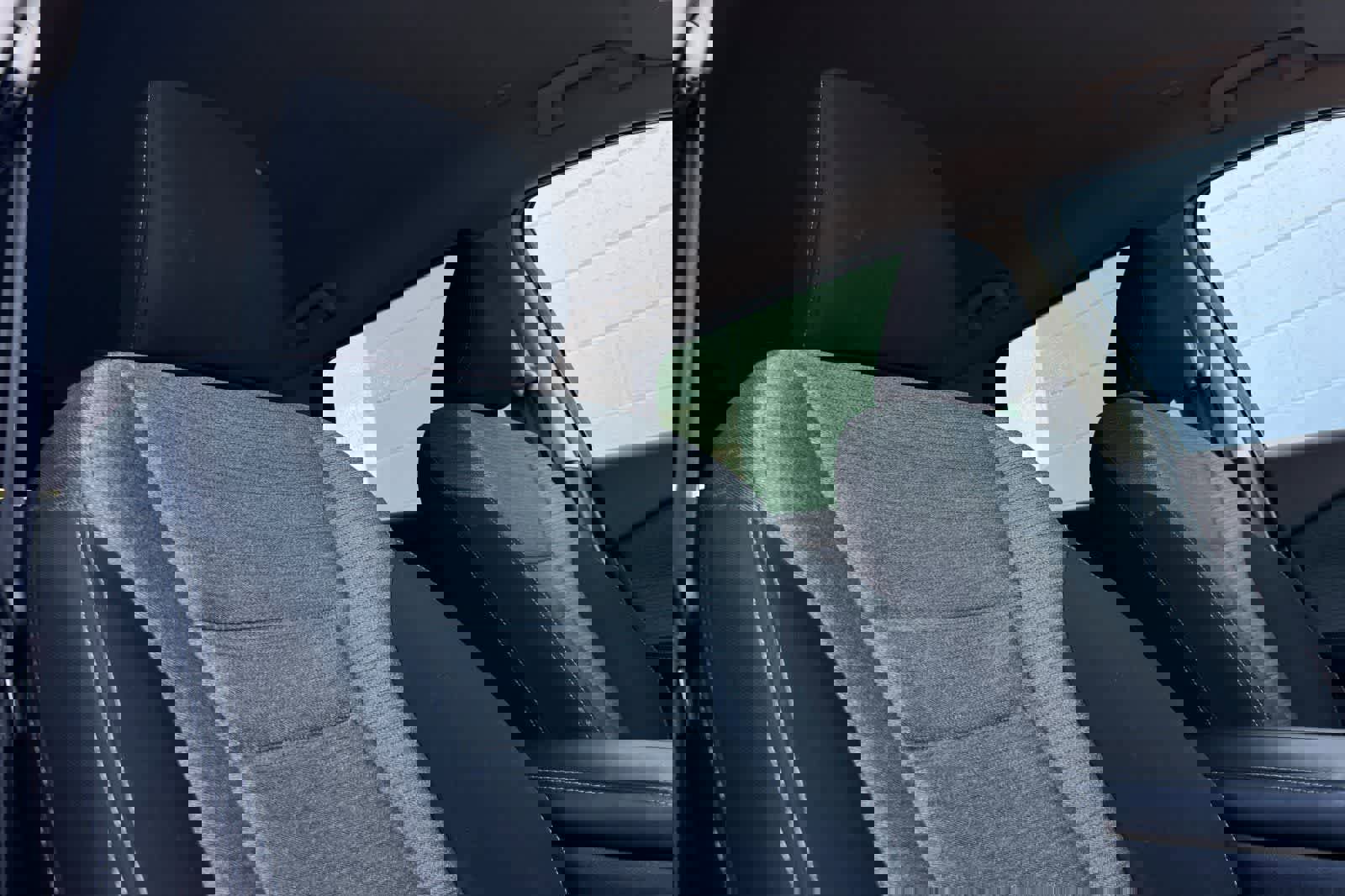 Used 2023 Nissan Rogue SV image 19