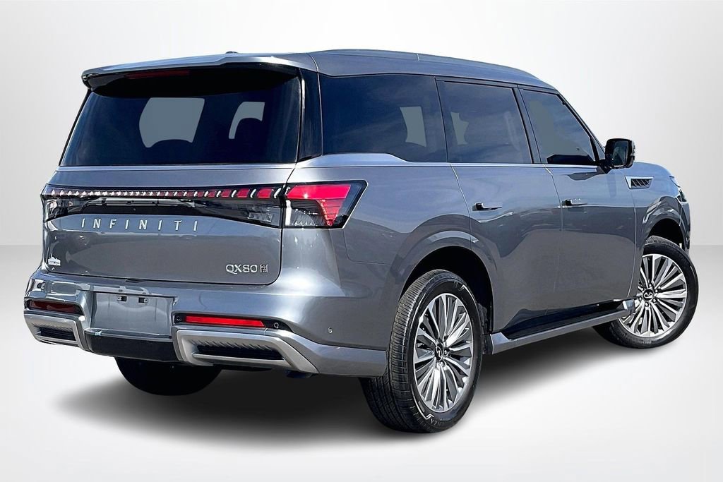 Used 2025 INFINITI QX80 Sensory AWD/4WD image 6