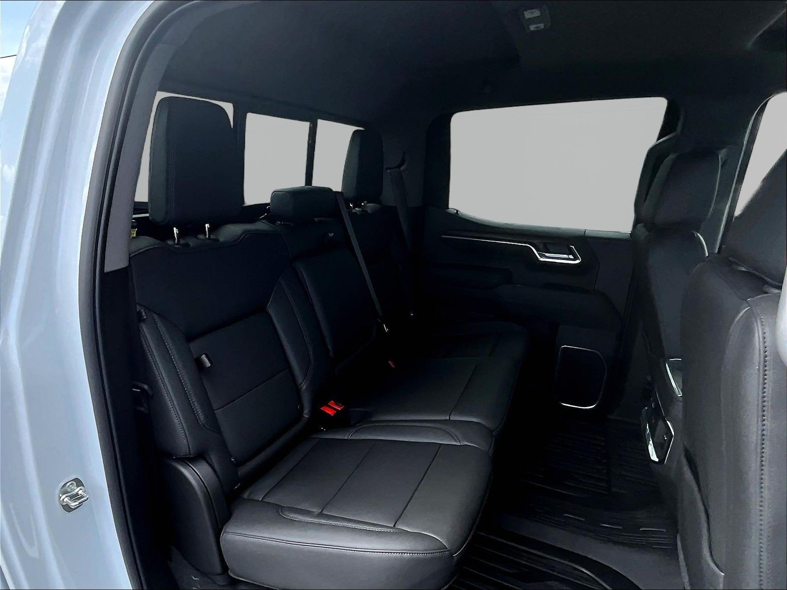 New 2026 GMC Sierra 1500 SLT w/ SLT Premium Plus Package AWD/4WD image 11