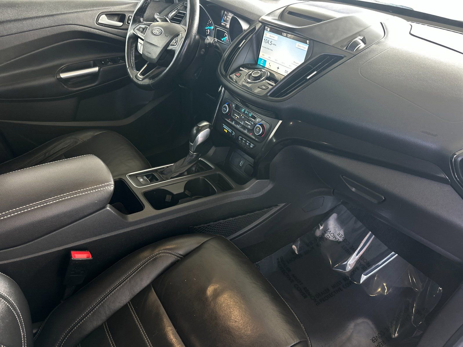 Used 2018 Ford Escape Titanium image 15