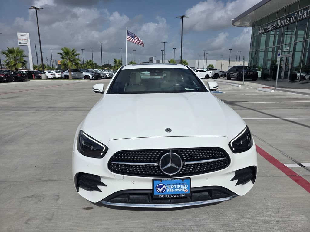 Used 2022 Mercedes-Benz E 350 Sedan image 2