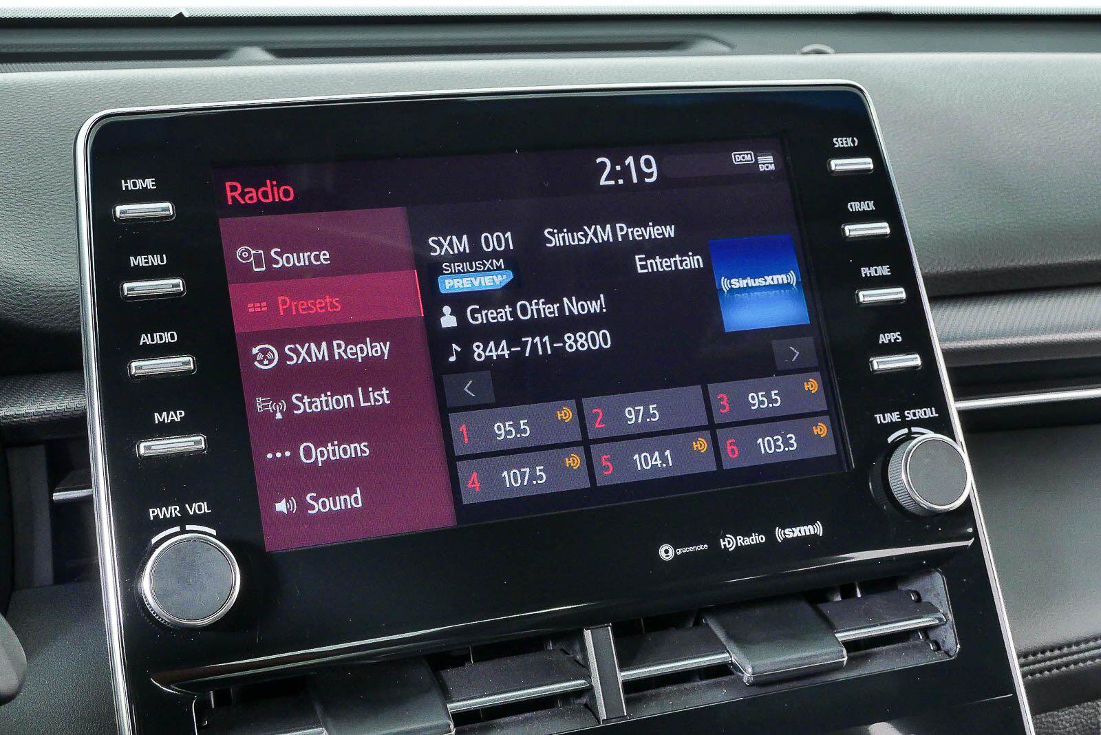 Used 2021 Toyota Avalon XSE FWD image 16