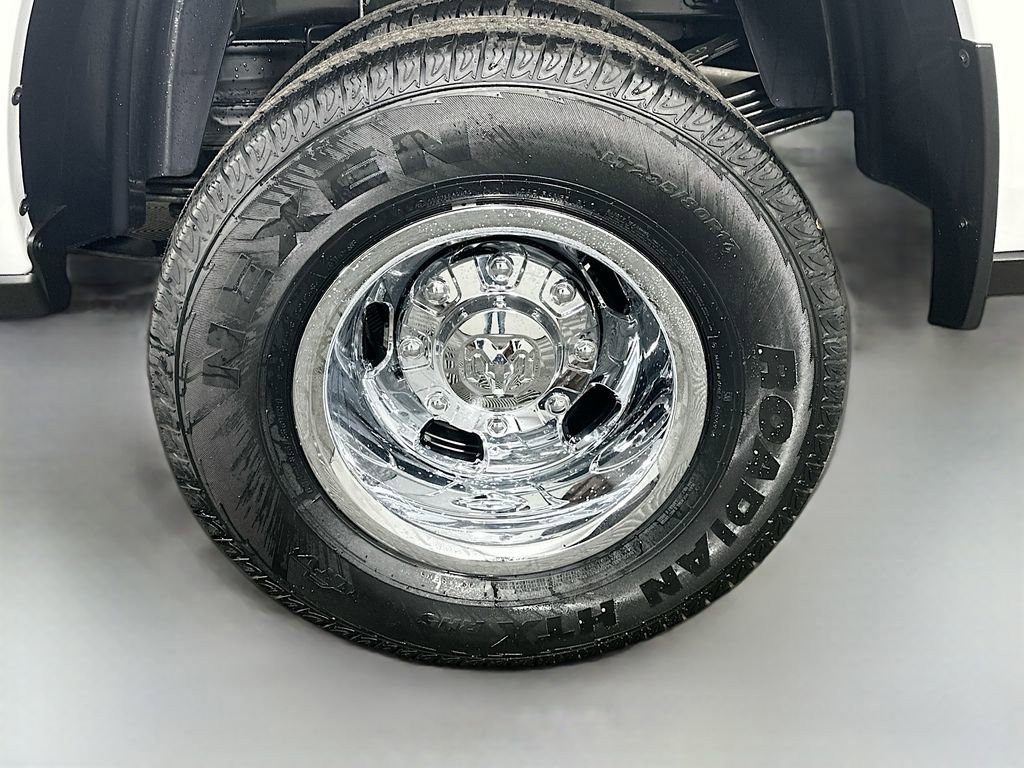 New 2026 RAM 3500 Tradesman w/ Chrome Appearance Group A RWD image 17