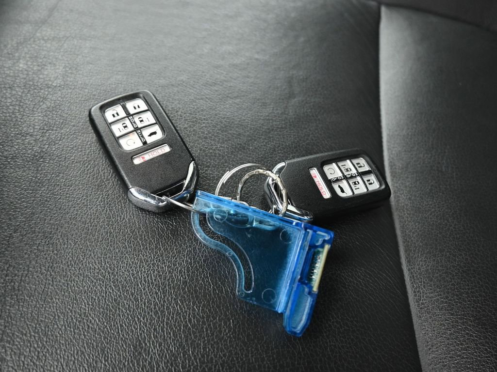 Used 2023 Honda Odyssey Touring image 74