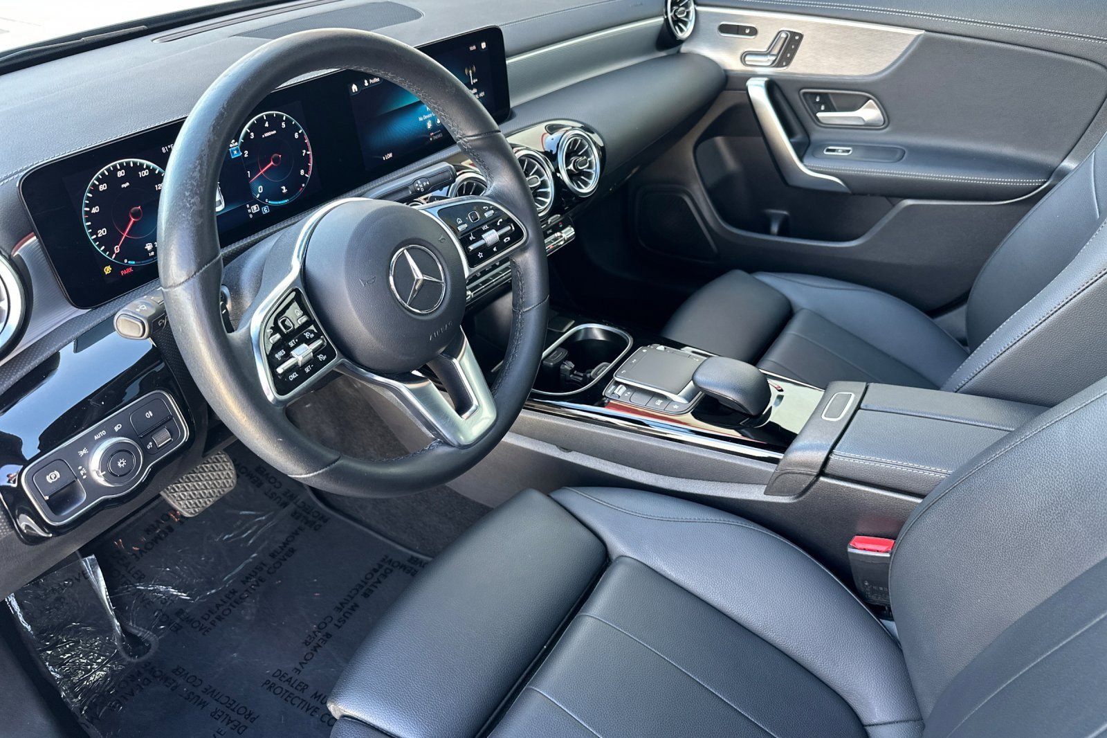 Used 2023 Mercedes-Benz CLA 250 w/ Premium Package image 9