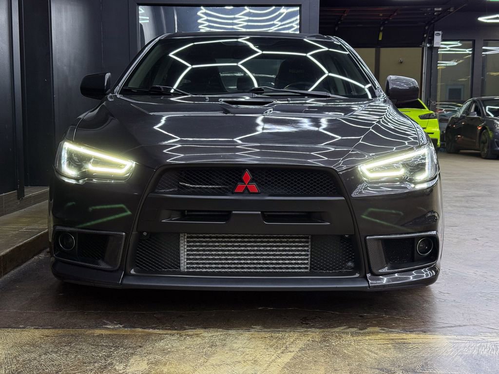 Used 2010 Mitsubishi Lancer Evolution GSR image 2