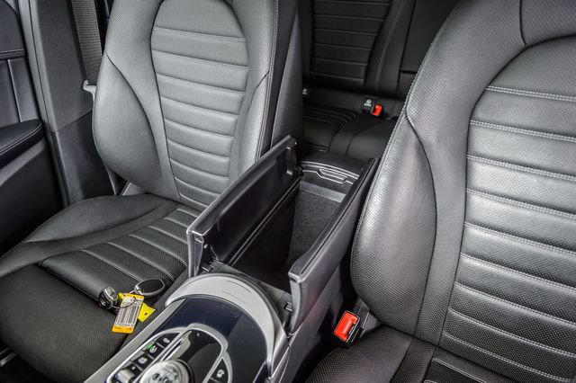 Used 2018 Mercedes-Benz GLC 43 AMG 4MATIC image 38