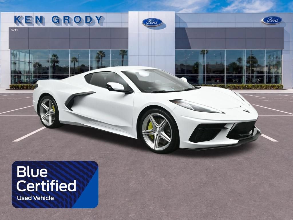 Used 2023 Chevrolet Corvette Stingray Preferred Cpe w/ Z51 Performance Package RWD image 1