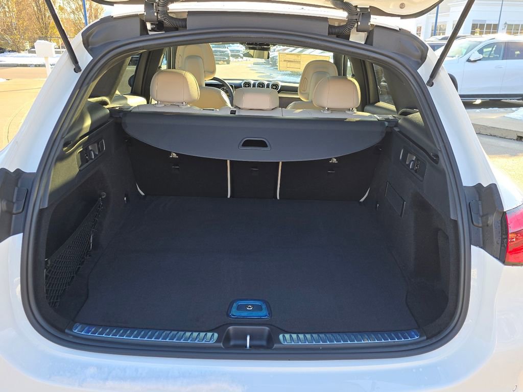 New 2026 Mercedes-Benz GLC 300 GLC 300 image 16