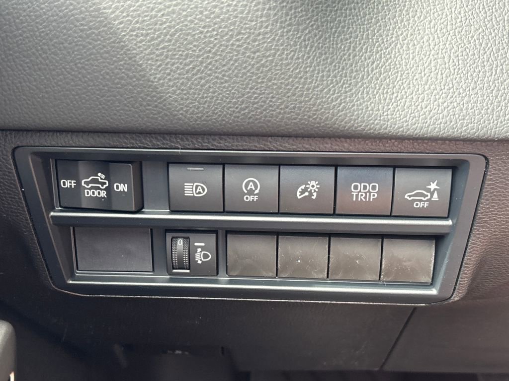 New 2026 Toyota Tundra Limited image 28