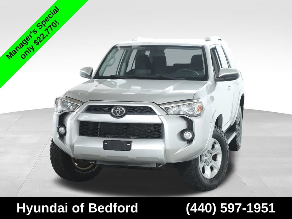 Used 2016 Toyota 4Runner SR5 AWD/4WD image 2
