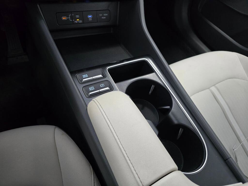 Used 2024 Hyundai Sonata SEL FWD image 30