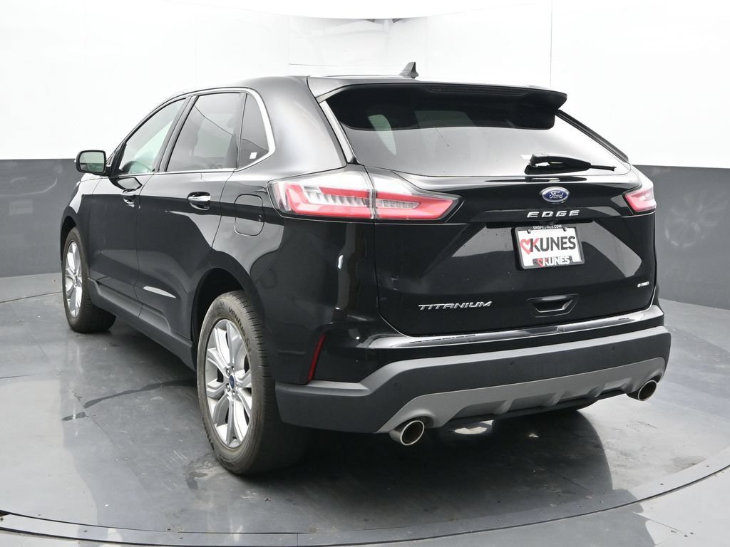 Used 2022 Ford Edge Titanium w/ Equipment Group 301A AWD/4WD image 11
