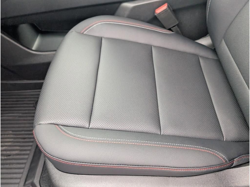 New 2026 Chevrolet Traverse Z71 w/ Driver Confidence Package image 24