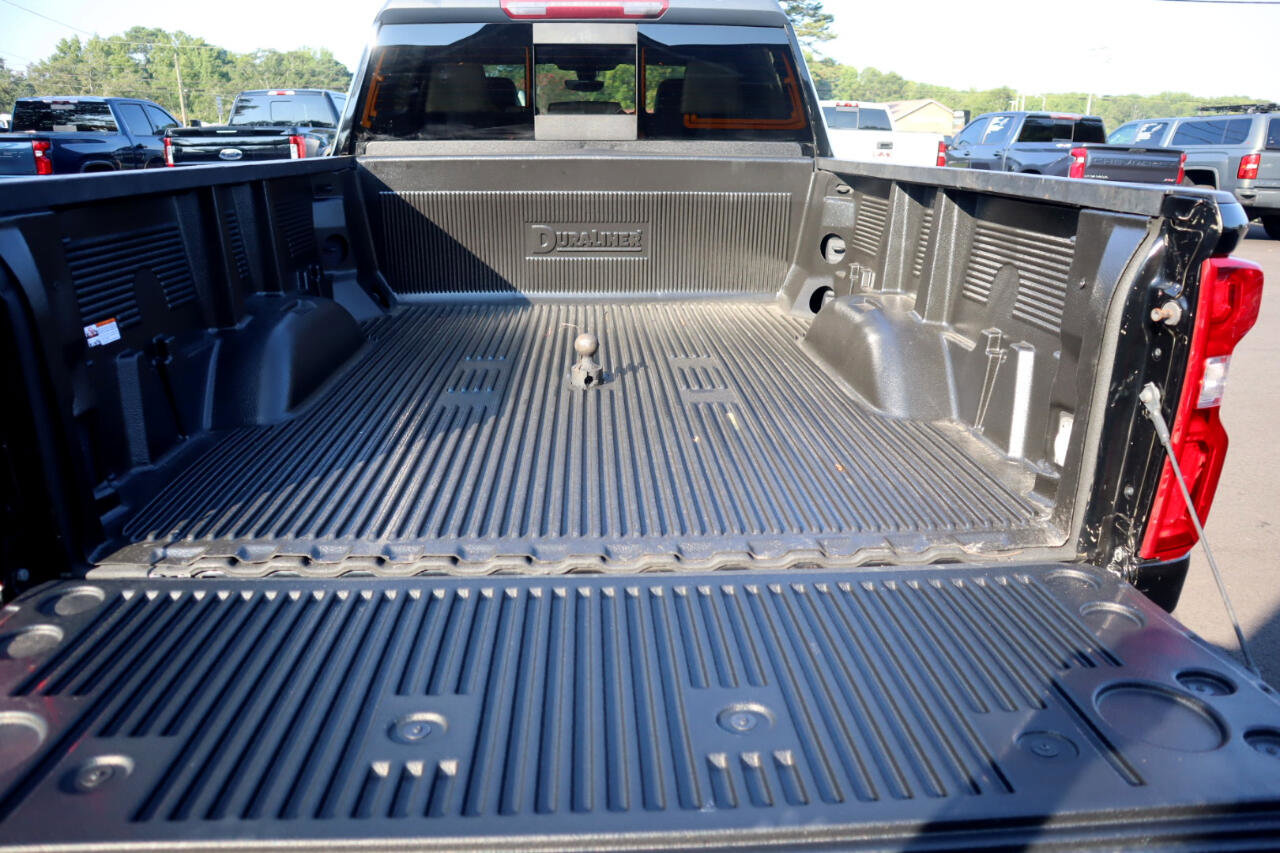 Used 2020 Chevrolet Silverado 2500 High Country w/ Z71 Off-Road Package image 9