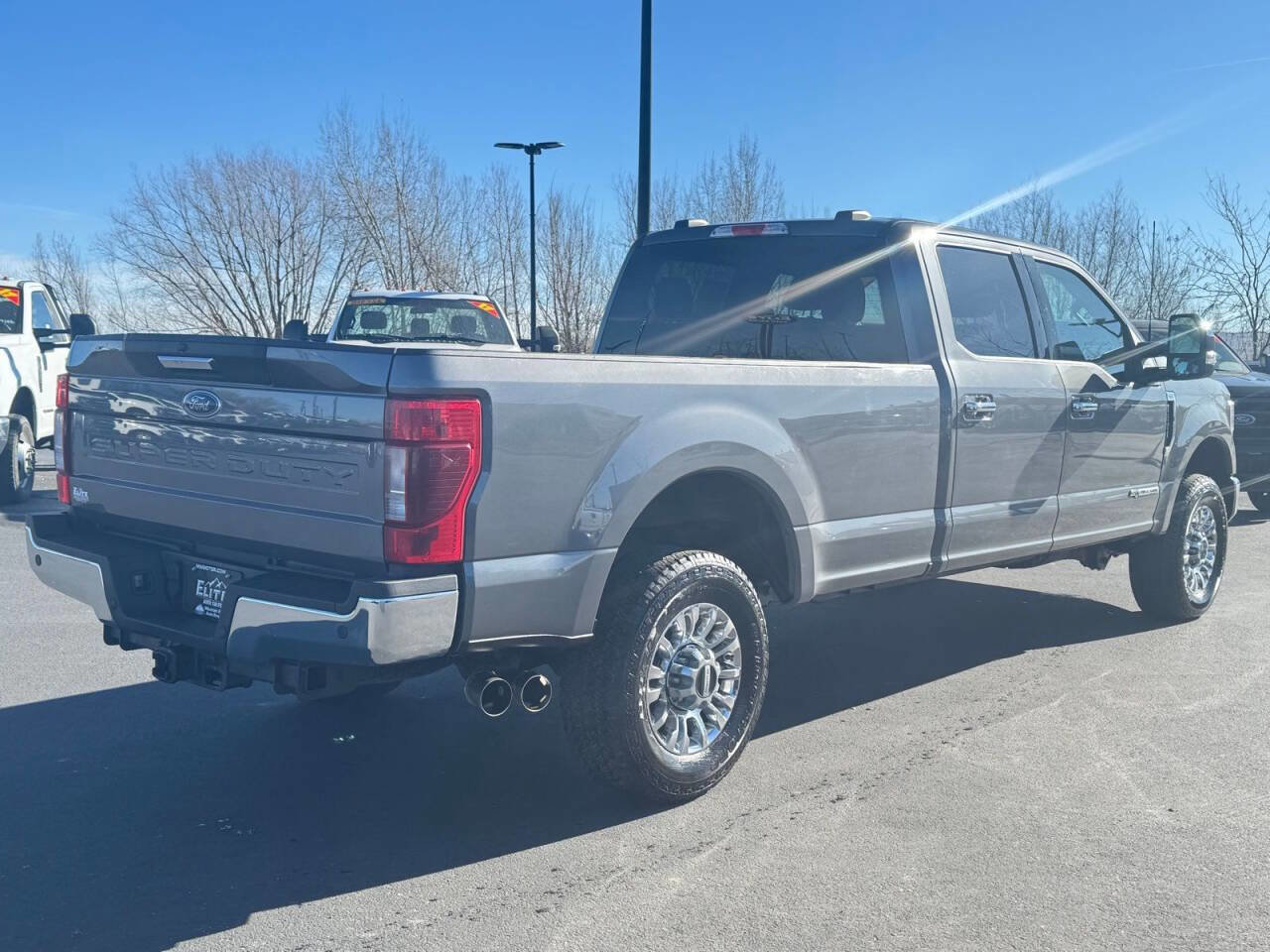 Used 2022 Ford F350 XLT w/ XLT Premium Package AWD/4WD image 6