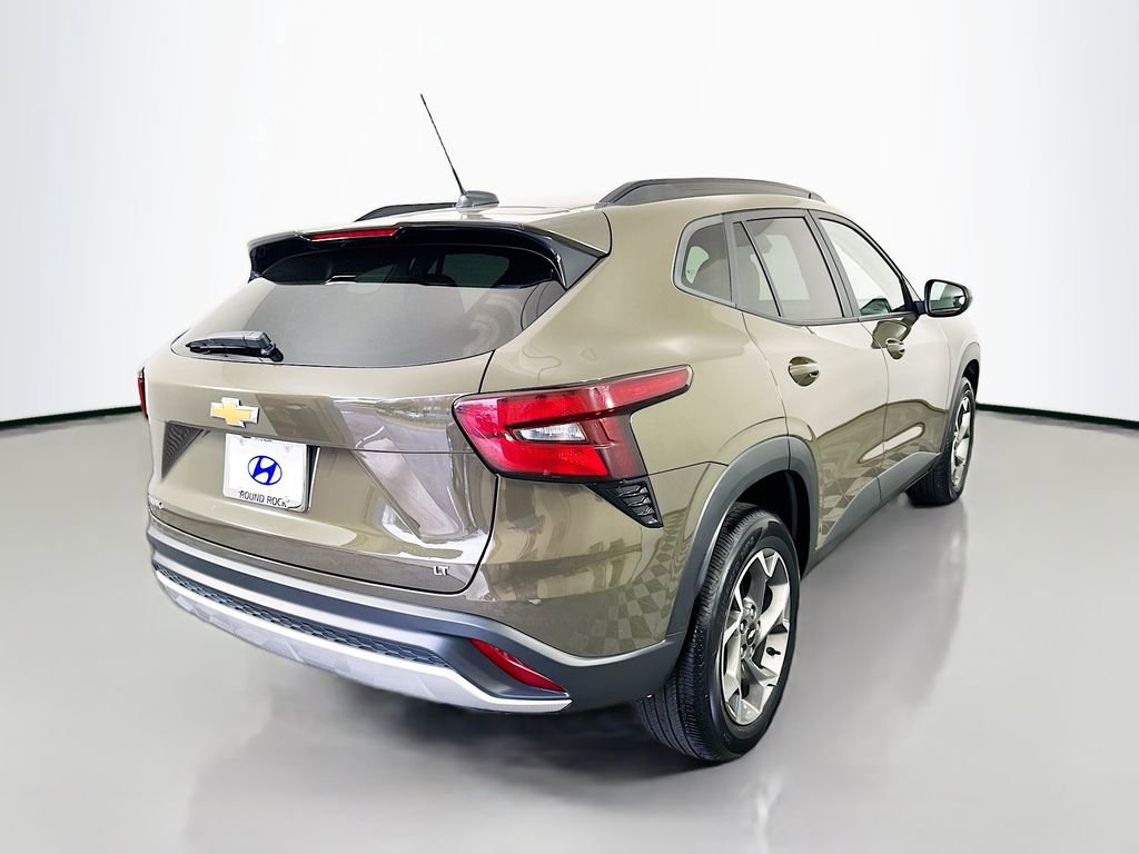 Used 2024 Chevrolet Trax LT image 5