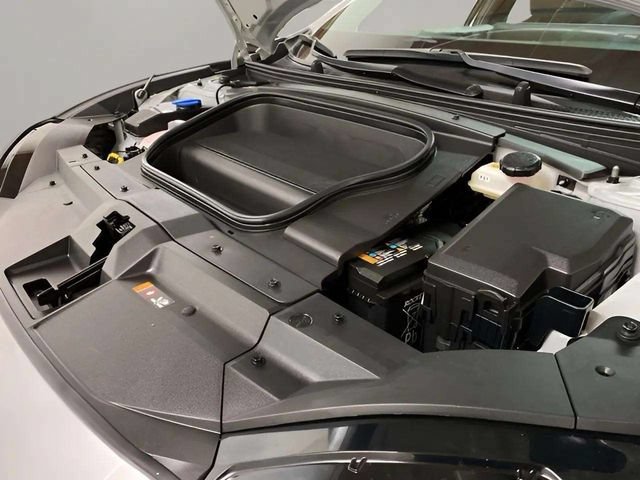 Used 2025 Hyundai Ioniq 6 SEL RWD image 86