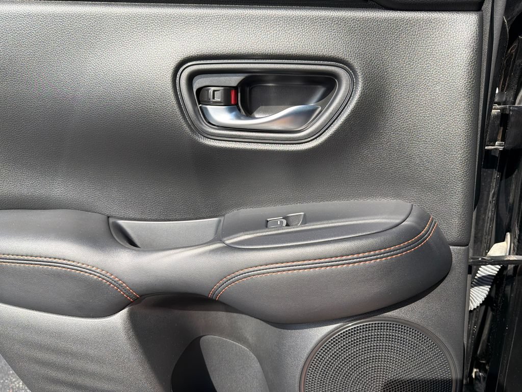 Used 2025 Honda HR-V Sport image 13