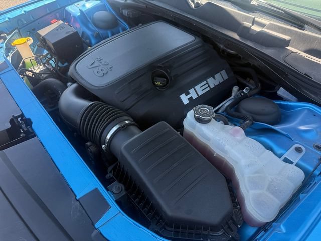 Used 2023 Dodge Challenger R/T w/ Plus Package RWD image 20
