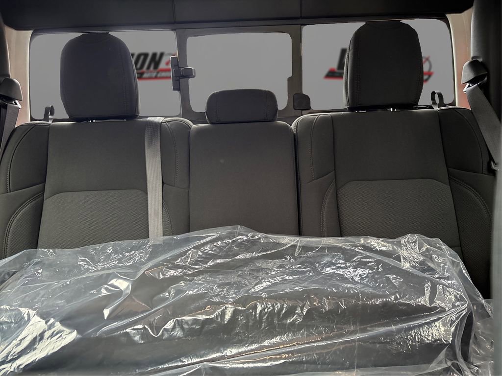 Used 2023 Jeep Gladiator Sport AWD/4WD image 18