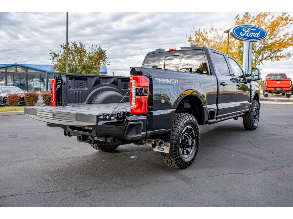 New 2026 Ford F250 Lariat image 9