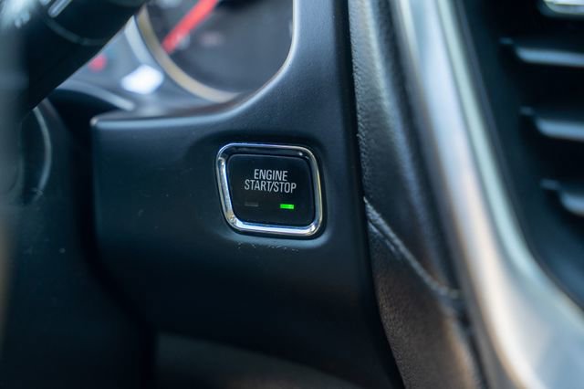 Used 2020 GMC Acadia SLT image 31