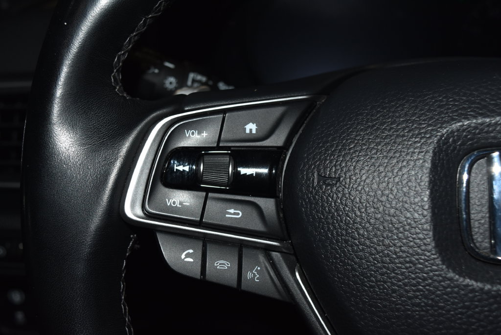 Used 2022 Honda Accord Sport image 9