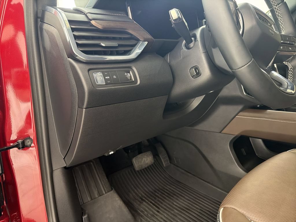 Used 2026 GMC Acadia Denali Ultimate w/ LPO, Floor Liner Package FWD image 18