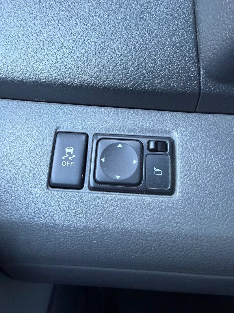 Used 2020 Nissan NV200 SV w/ Back Door Glass Package FWD image 25